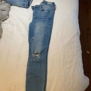 Frame Le High Skinny Jeans